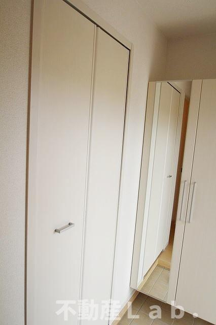 シャルムⅢ番館の収納