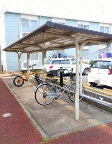レオパレスハーヴェスト湖北のその他|駐輪場