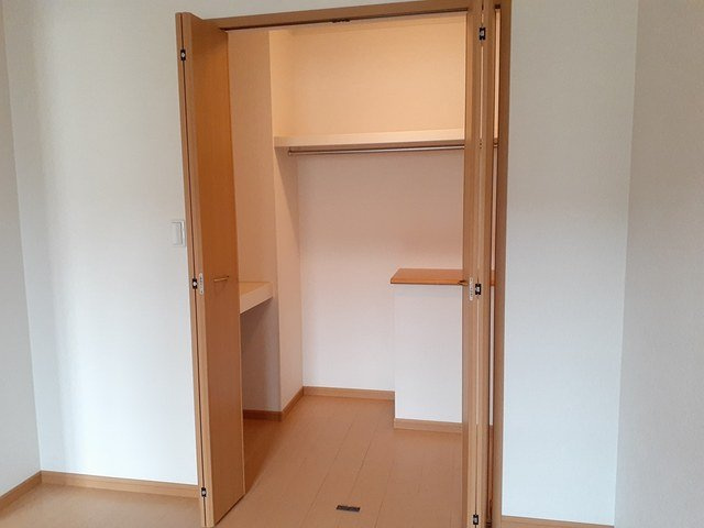 ラ　フォレスタ　Ⅲの収納