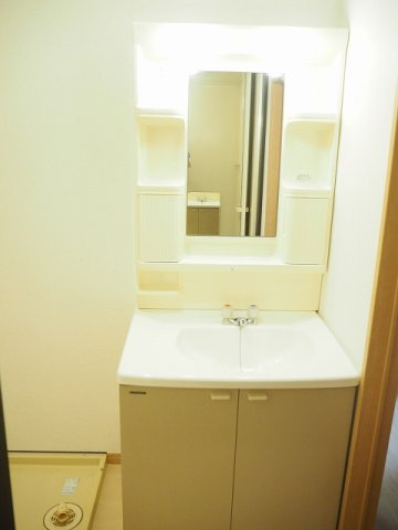 ビューレンゲＢの洗面所