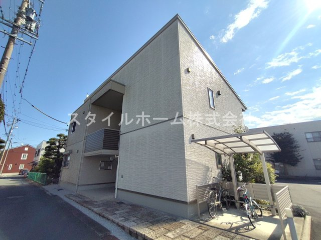 フィーコート新栄