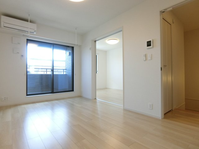 フレーシアⅥの居間・リビング