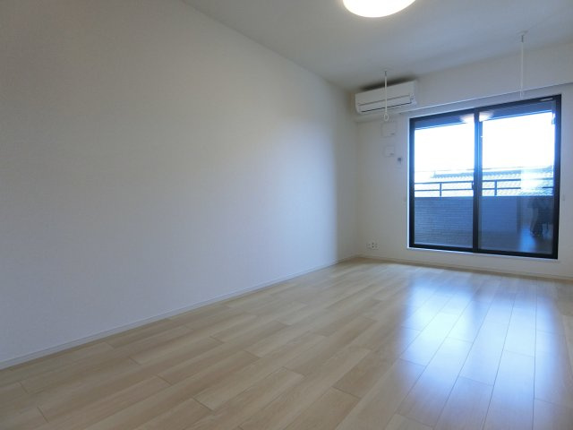 フレーシアⅥの居間・リビング