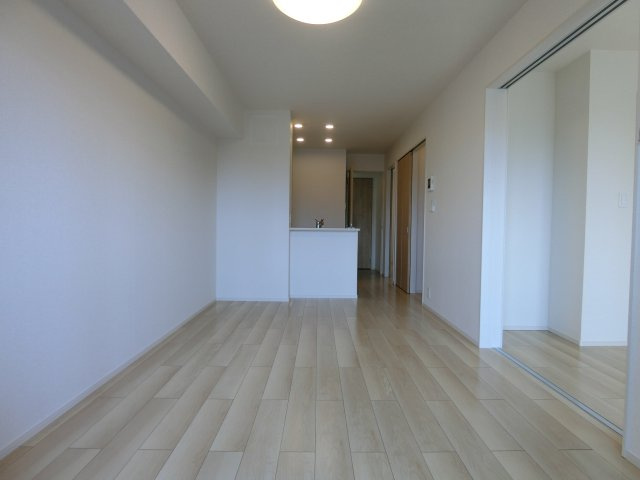 プリティハウスＹ４の居間・リビング|イメージ202号室の写真