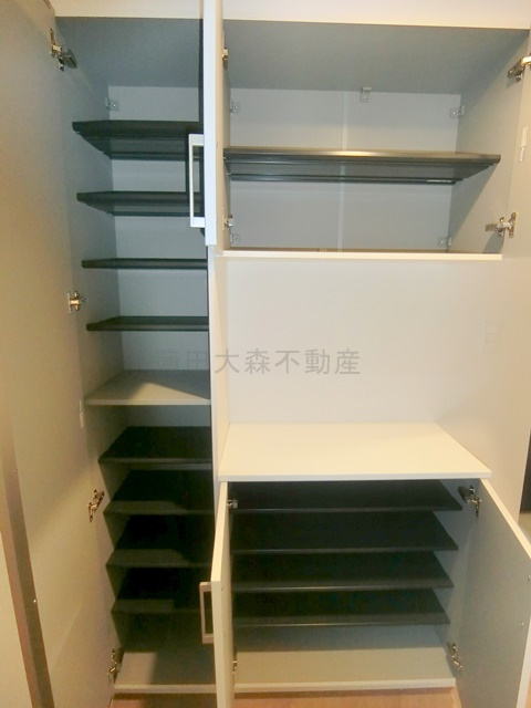 Kolet蒲田南＃20の収納|玄関収納