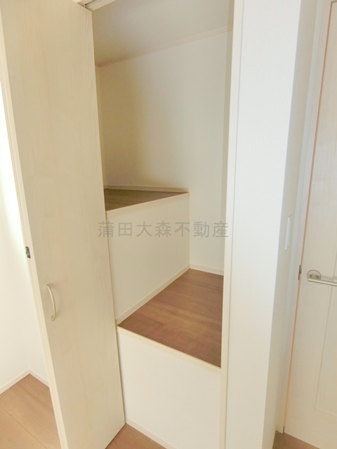 Kolet蒲田南＃20の収納|3階北サービスルームの収納