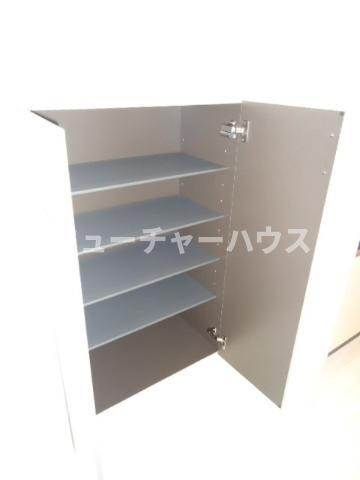 Ｔ－Ｆｌａｔ　Ａ（ティーフラットエー）の設備|下駄箱