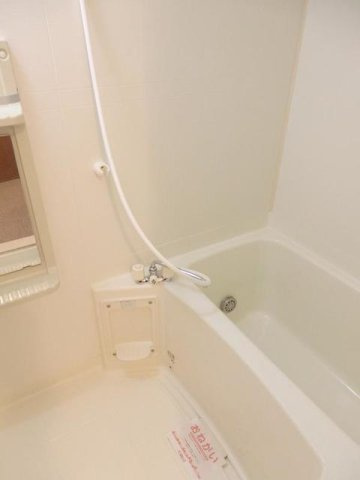 フィオーレⅡの浴室|ゆったり過ごせるお風呂です