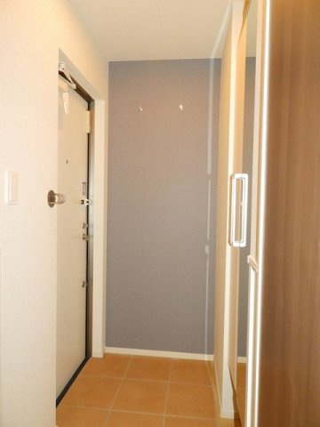 アビテ　オヴェスト　カンオンの玄関|ゆったりとした玄関です