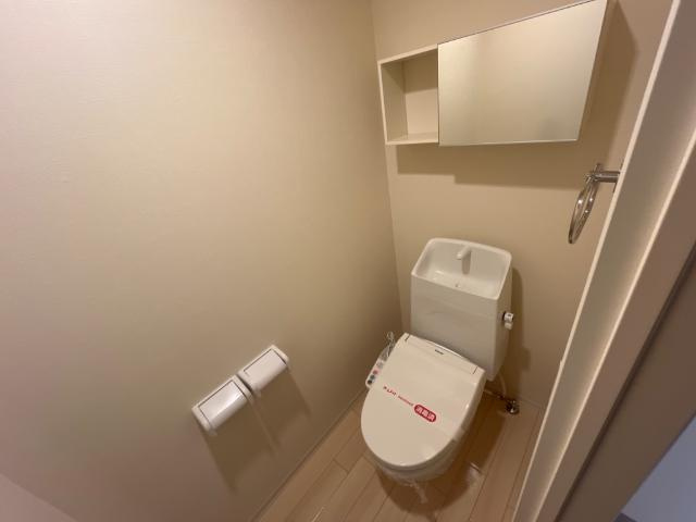 La Brisa（ラ ブリサ）のトイレ|シャワー付トイレ