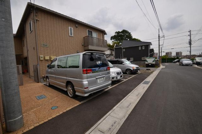 【駐車場】 | ペリドット | 駐車場です