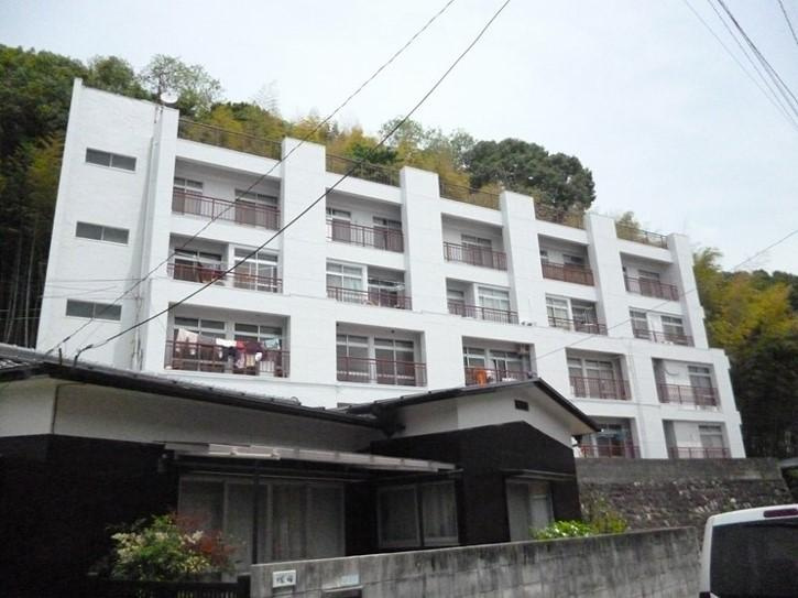 松山市御幸２丁目の一棟マンション
