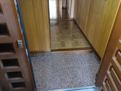 【玄関】 | NSビル