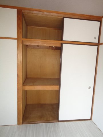 ハイツセンチュリーの収納