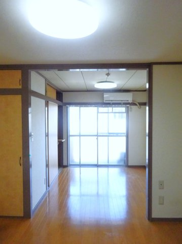 メゾン松月の居間・リビング|＊イメージです