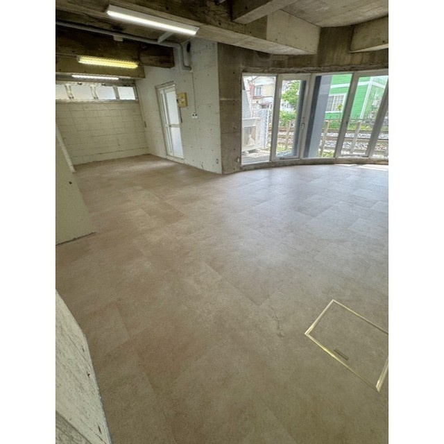 CHASMの居間・リビング