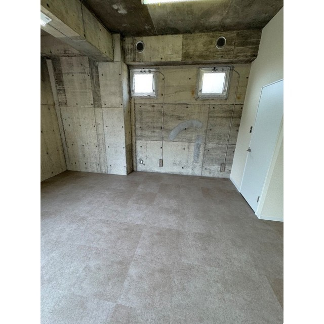 CHASMの居間・リビング