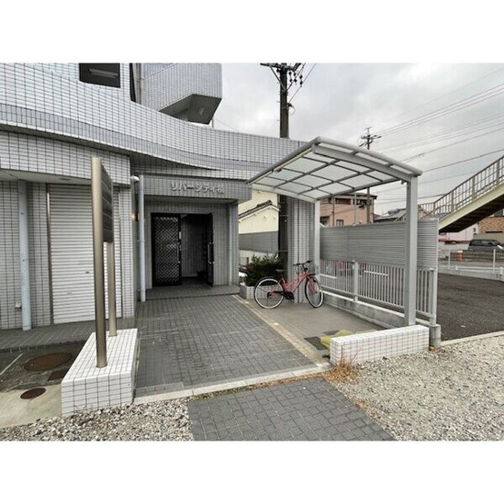 【エントランス】 | リバーシティ楠