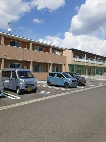 グレイスＳＫの駐車場