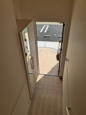 アサヒハイツの玄関