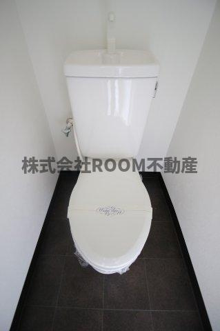 CALMEST西町（カーメスト）のトイレ|ゆったりとした空間のトイレです