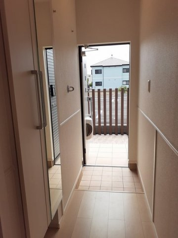 ソンメホリスⅡの玄関