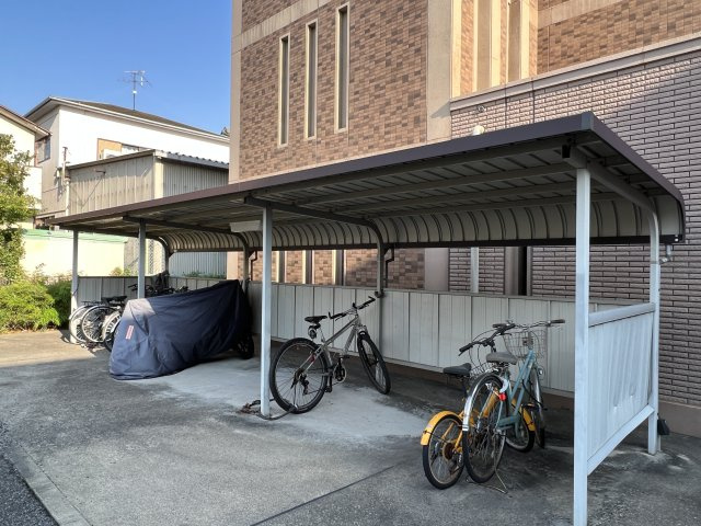 サニーブローテ住吉Ⅱのその他共用部分|自転車置き場