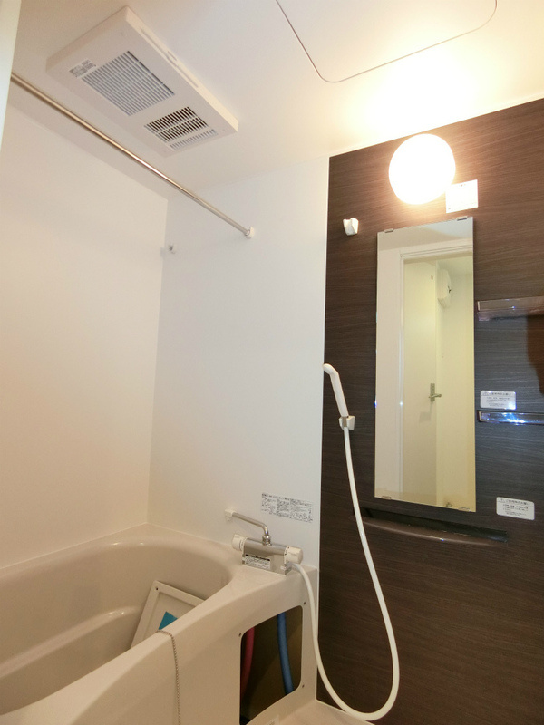 リブリ・GRAND葵の浴室|きれいなお風呂です