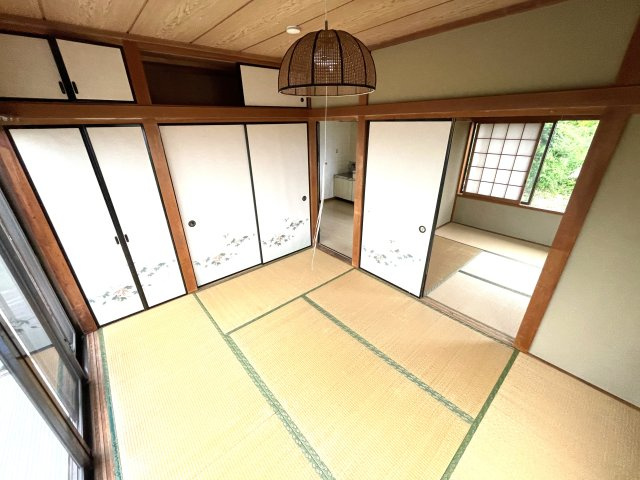 ハイツ本宿の和室