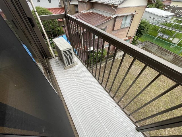 ハイツ本宿のバルコニー