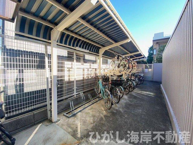 パストラルハイム湘南太平台Ⅱの駐輪場|敷地内　駐輪場
