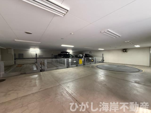 クィーンシティ平塚フェスタロードの駐車場|敷地内駐車場