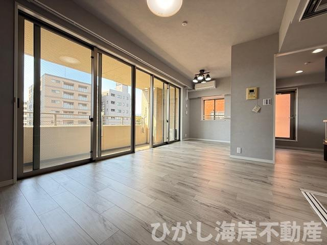 クィーンシティ平塚フェスタロードの外観