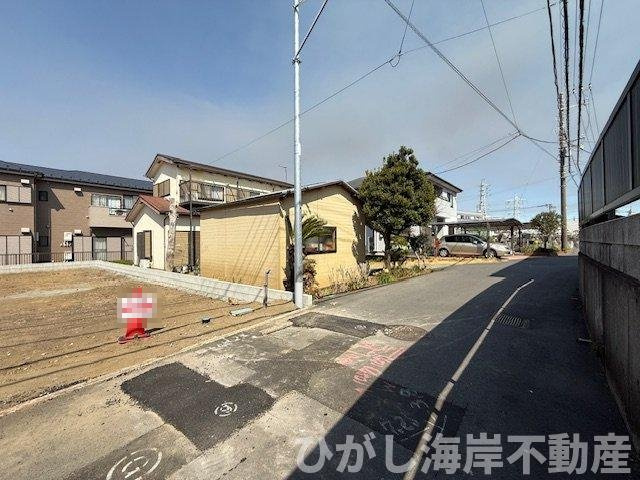 平塚市榎木町　売地の前面道路含む現地写真|現地外観