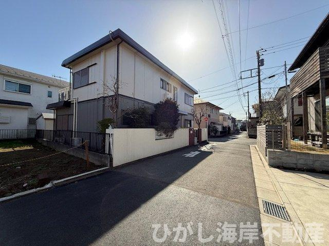 平塚市中里　売地の前面道路含む現地写真|現地外観