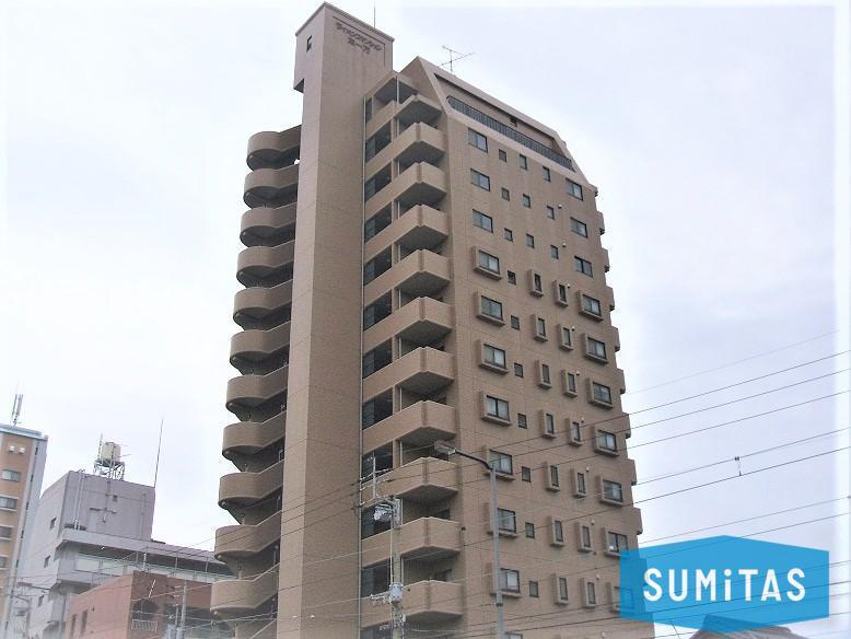 松山市東一万にあります、1999年築14階建てのマンションです♪