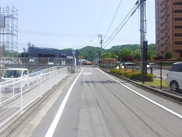 近隣商業施設へのアクセス良好な立地です♪衣山方面や中心地・北条方面へのアクセス良好な立地です♪