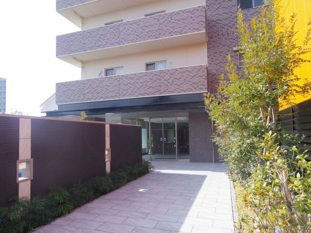 松山市立余土中学校まで1225ｍ