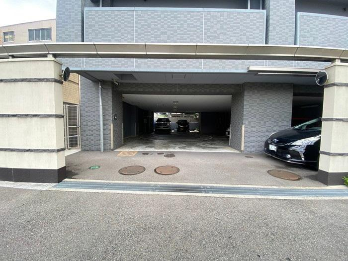 松山市駅バス停まで徒歩約７分♪