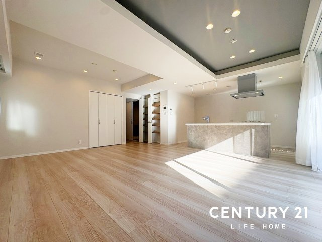 【居間・リビング】 | 小田急コアロード読売ランド前 | ゆったり過ごせるリビングです