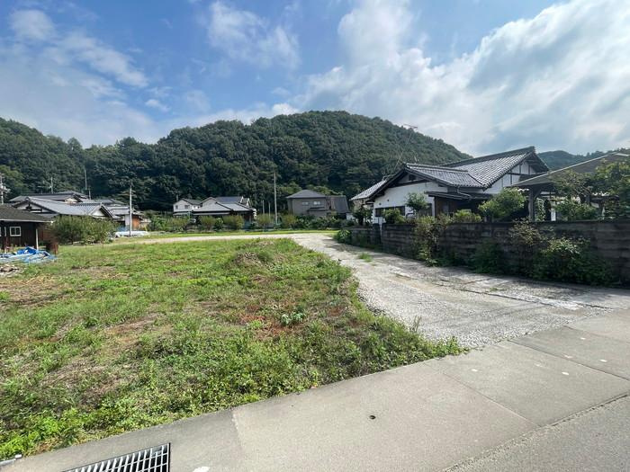 砥部町千足　4区画