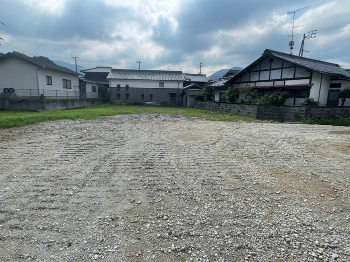砥部町千足　4区画