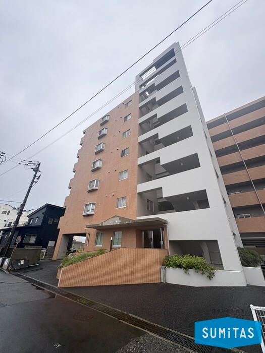サンパレス南松山