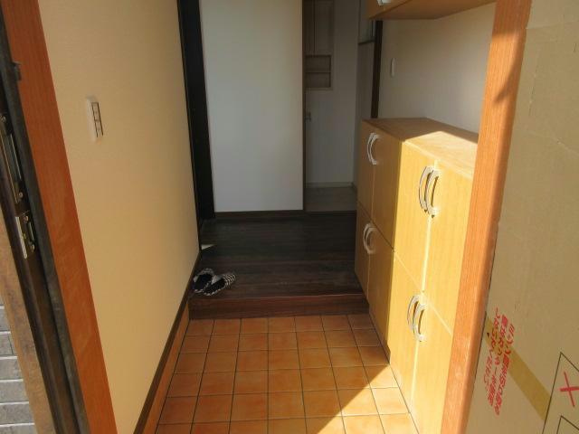 池田町4丁目住宅の玄関