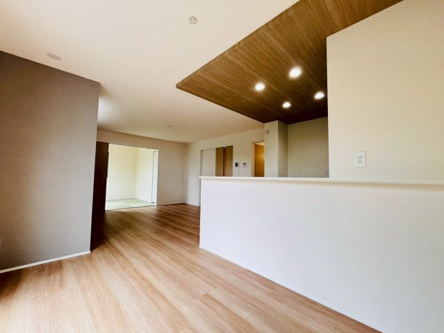 ★★南城市玉城糸数４期全２棟－2号棟の居間・リビング