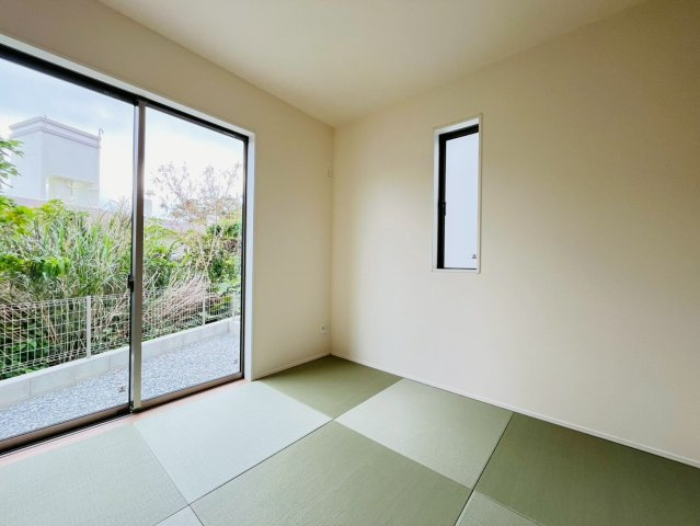 ★★南城市玉城糸数４期全２棟－2号棟の和室