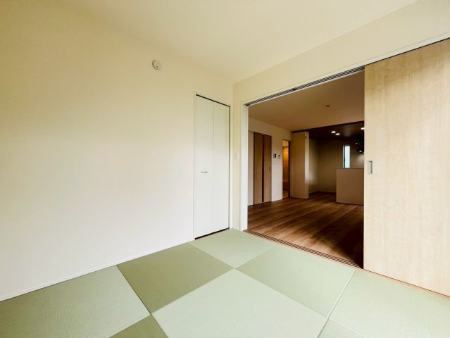 ★★南城市玉城糸数４期全２棟－2号棟の和室