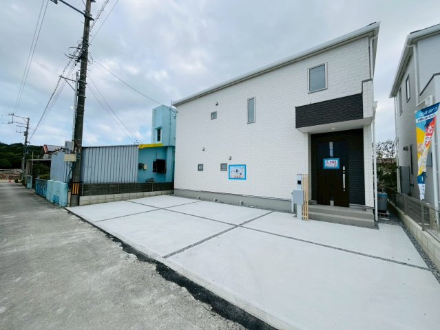 ★★南城市玉城糸数４期全２棟－2号棟の外観