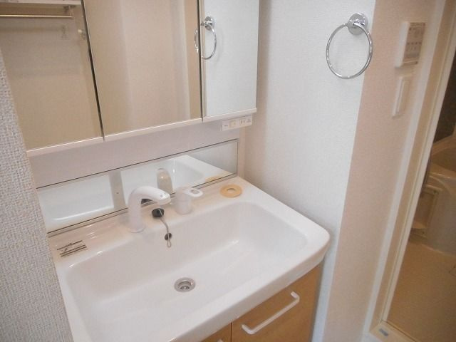 トゥウィンクル　アーク　壱番館の洗面所