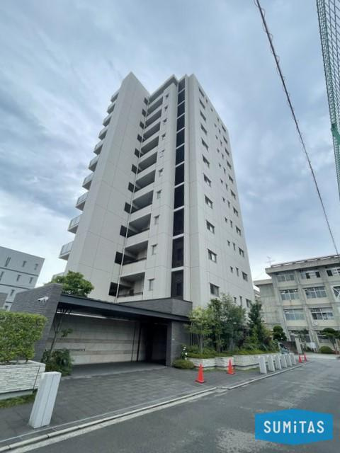 松山市持田町２丁目にあります、2016年築12階建てのマンションです♪